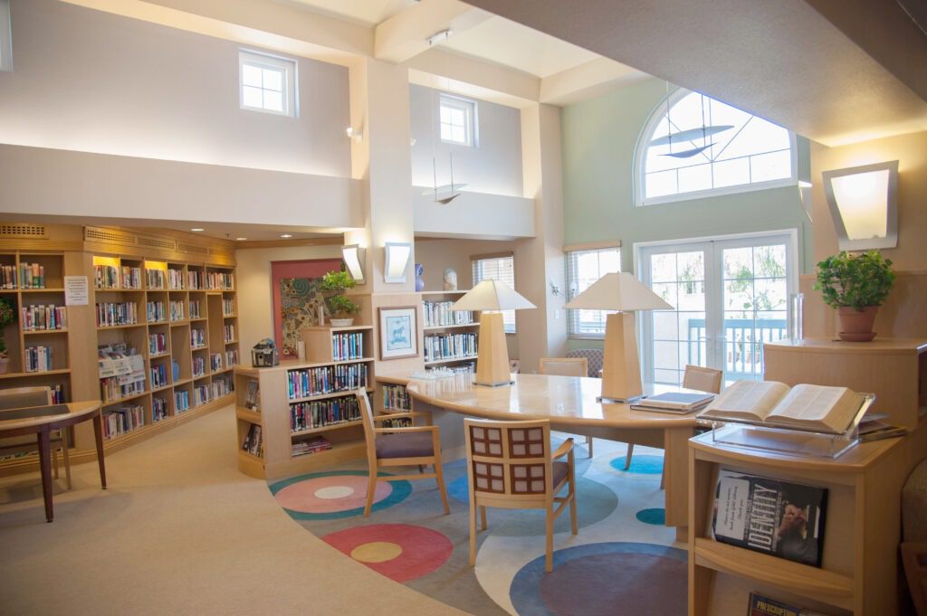 Senior Community Library Independent Living - Seacrest Village Retirement Community